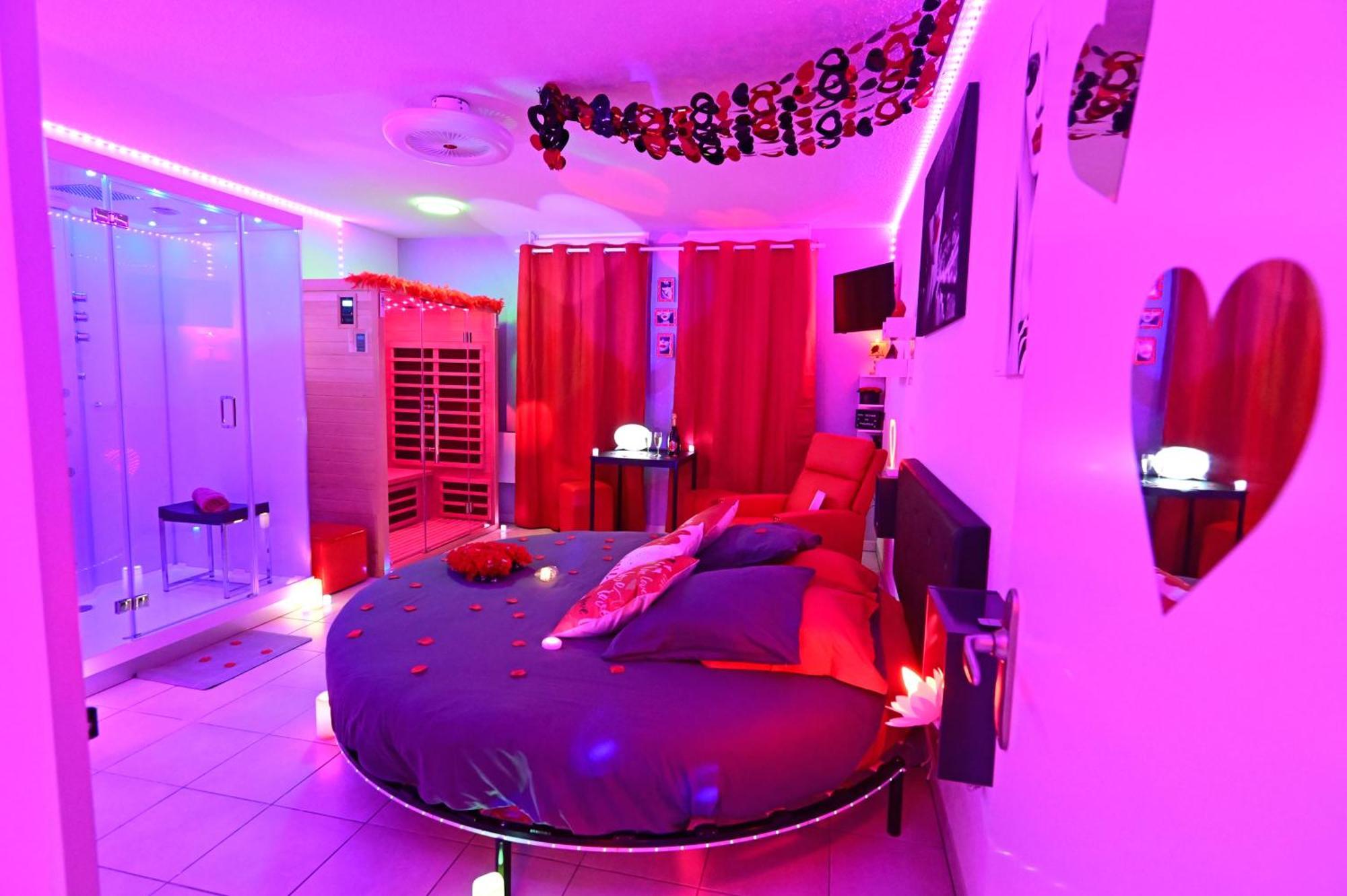 Love Room A Deux Pas De L'Ocean Avec Hammam, Sauna Et Bain A 2 :-) Biscarrosse Eksteriør bilde