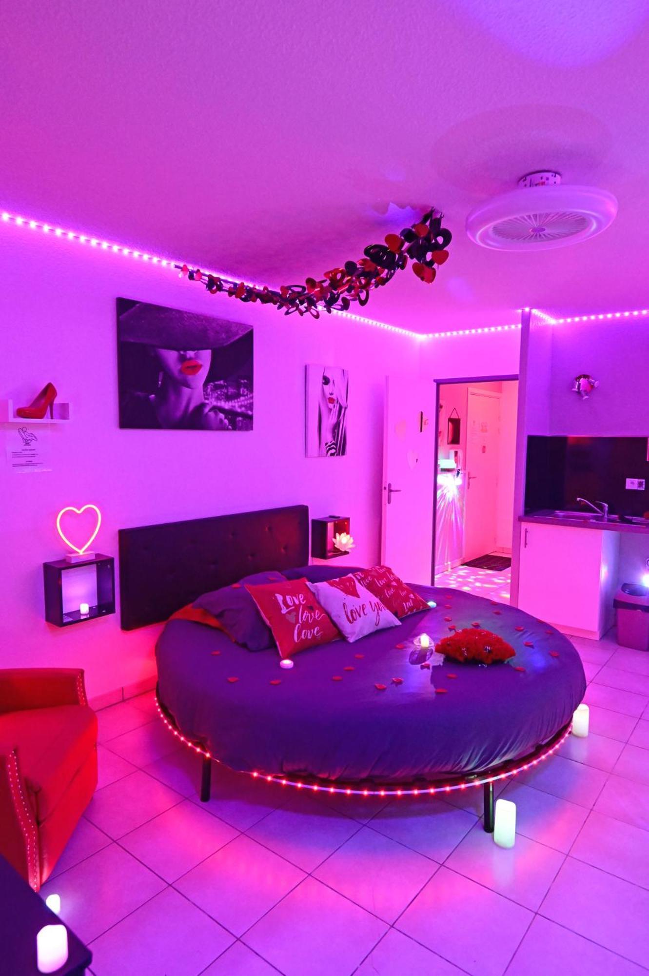 Love Room A Deux Pas De L'Ocean Avec Hammam, Sauna Et Bain A 2 :-) Biscarrosse Eksteriør bilde