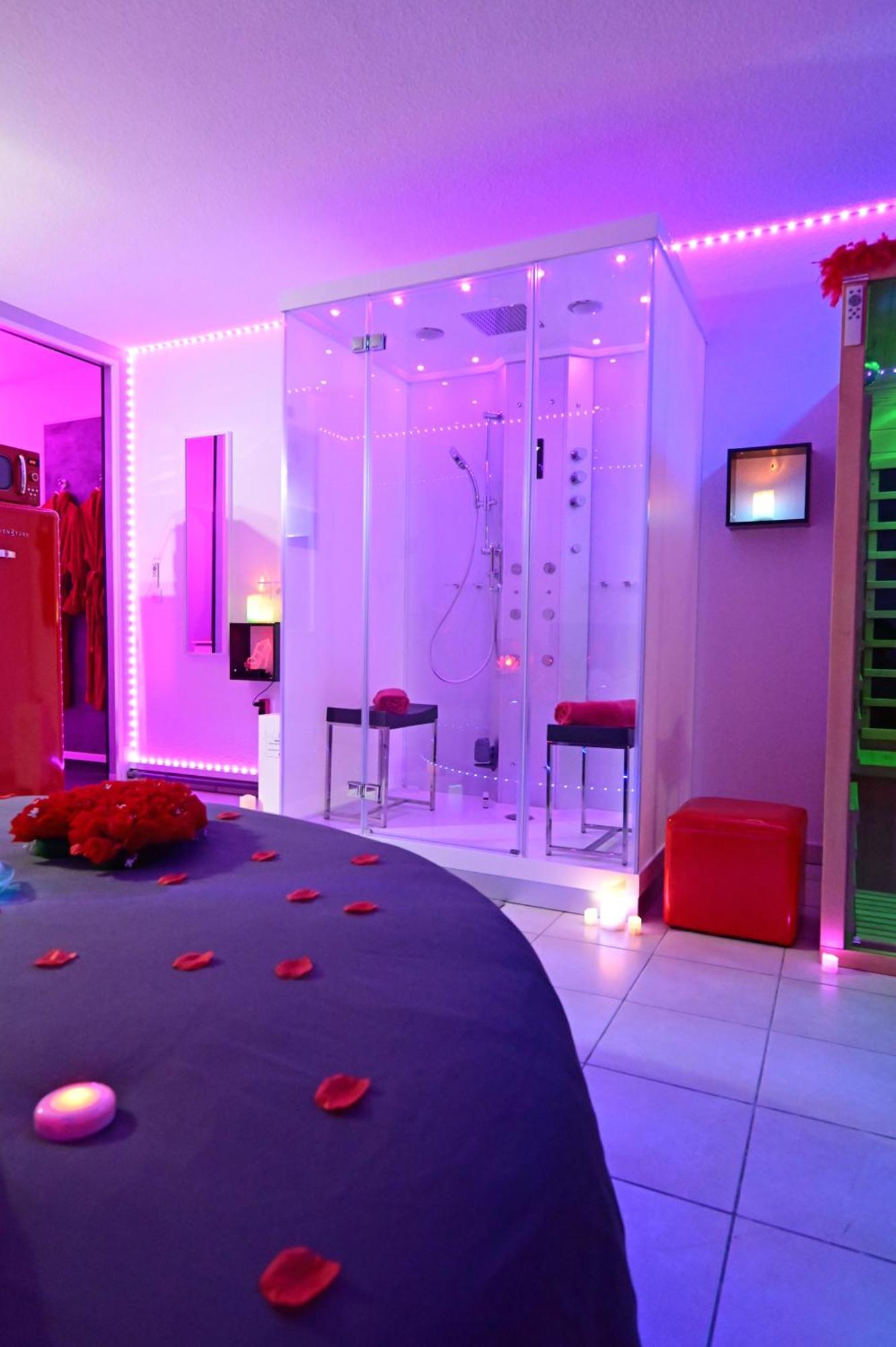 Love Room A Deux Pas De L'Ocean Avec Hammam, Sauna Et Bain A 2 :-) Biscarrosse Eksteriør bilde